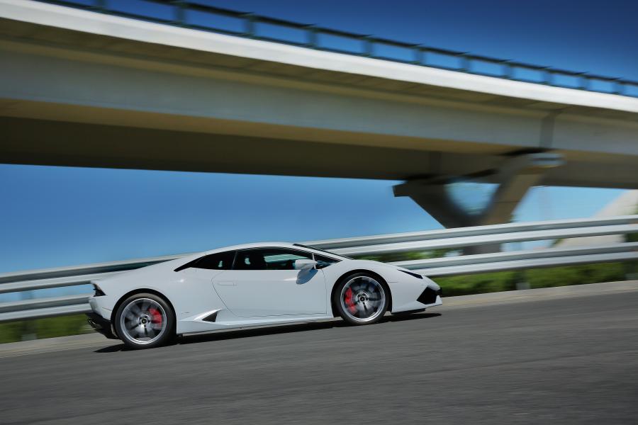  Lamborghini Huracan LP610-4 2014 года  (WW) (фото 17 из 153)